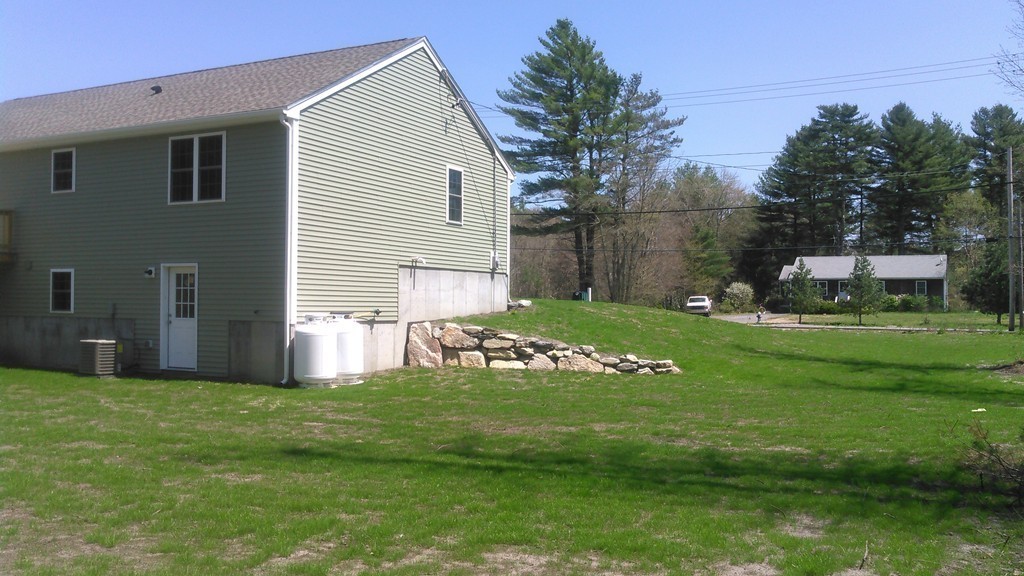 251 Marion Road Wareham, MA 02571 - Photo 4 of 19 Gallery Image 4