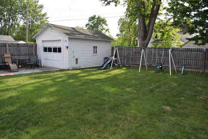 906 McCormick Street Bay City, MI 48708 - Photo 8 of 8 Gallery Image 8