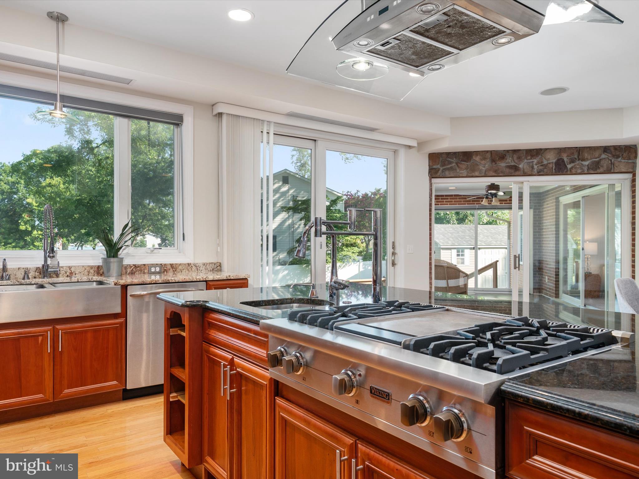 1207 Bay View Court Edgewater, MD 21037 - Photo 11 of 55 Gallery Image 11