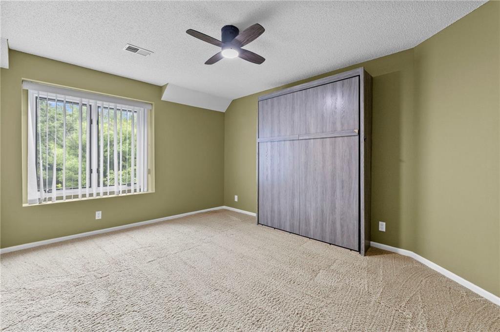 18065 Canterbury Road Stilwell, KS 66085 - Photo 41 of 61