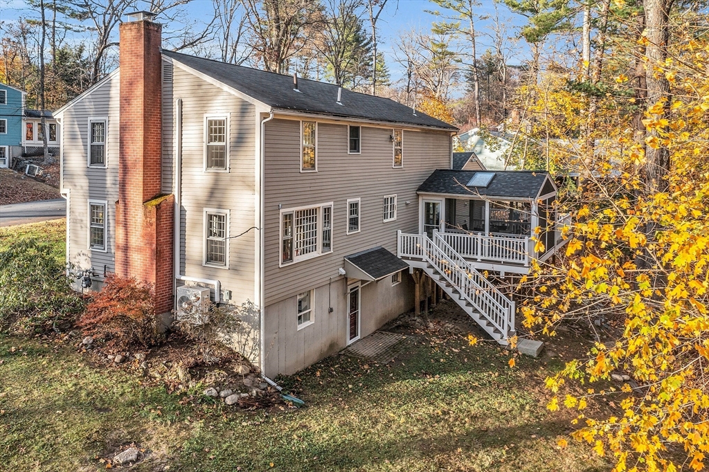 25 Oneida Road Acton, MA 01720 - Photo 2 of 39 Gallery Image 2