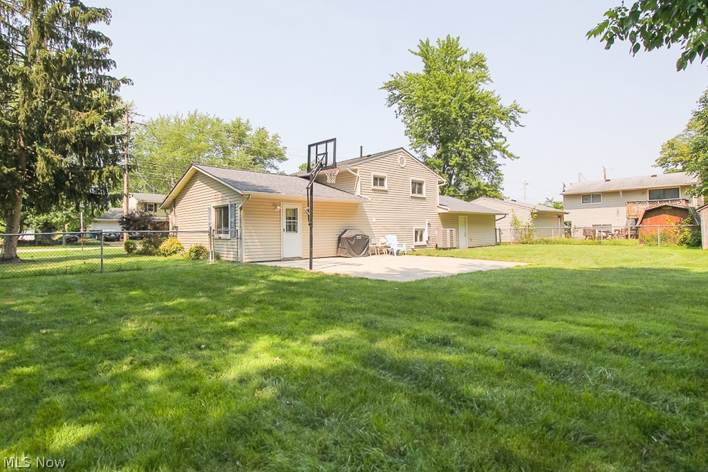 33585 Mills Road North Ridgeville, OH 44039 - Photo 4 of 33