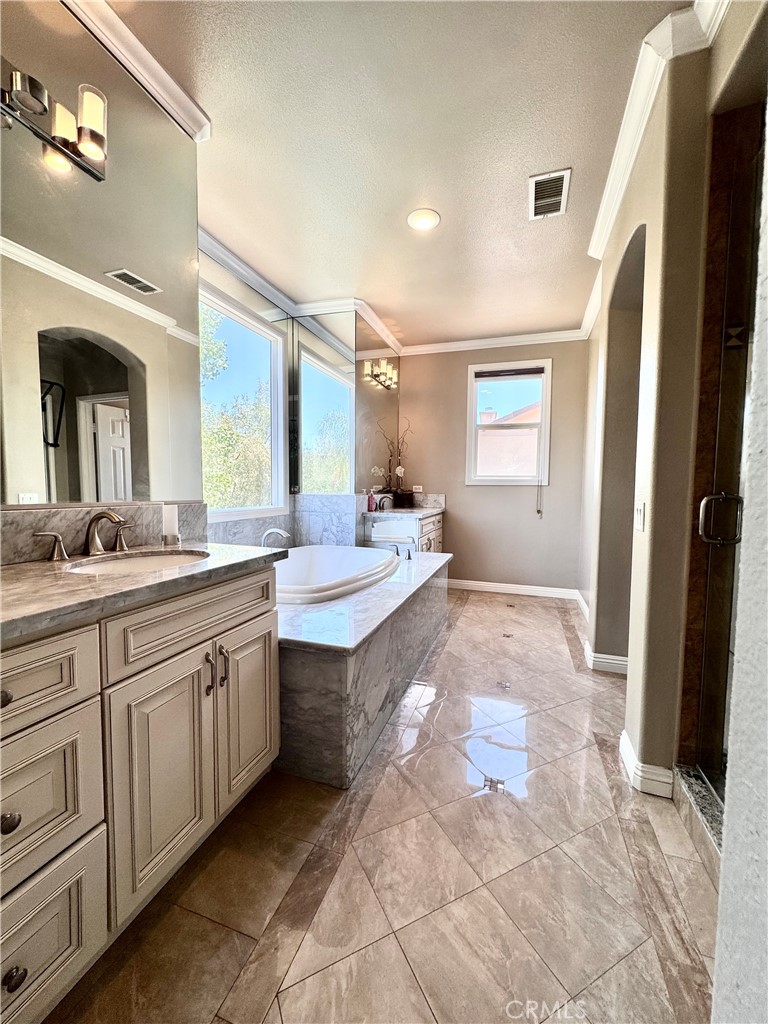 28463 Cascade Road Castaic, CA 91384 - Photo 7 of 16