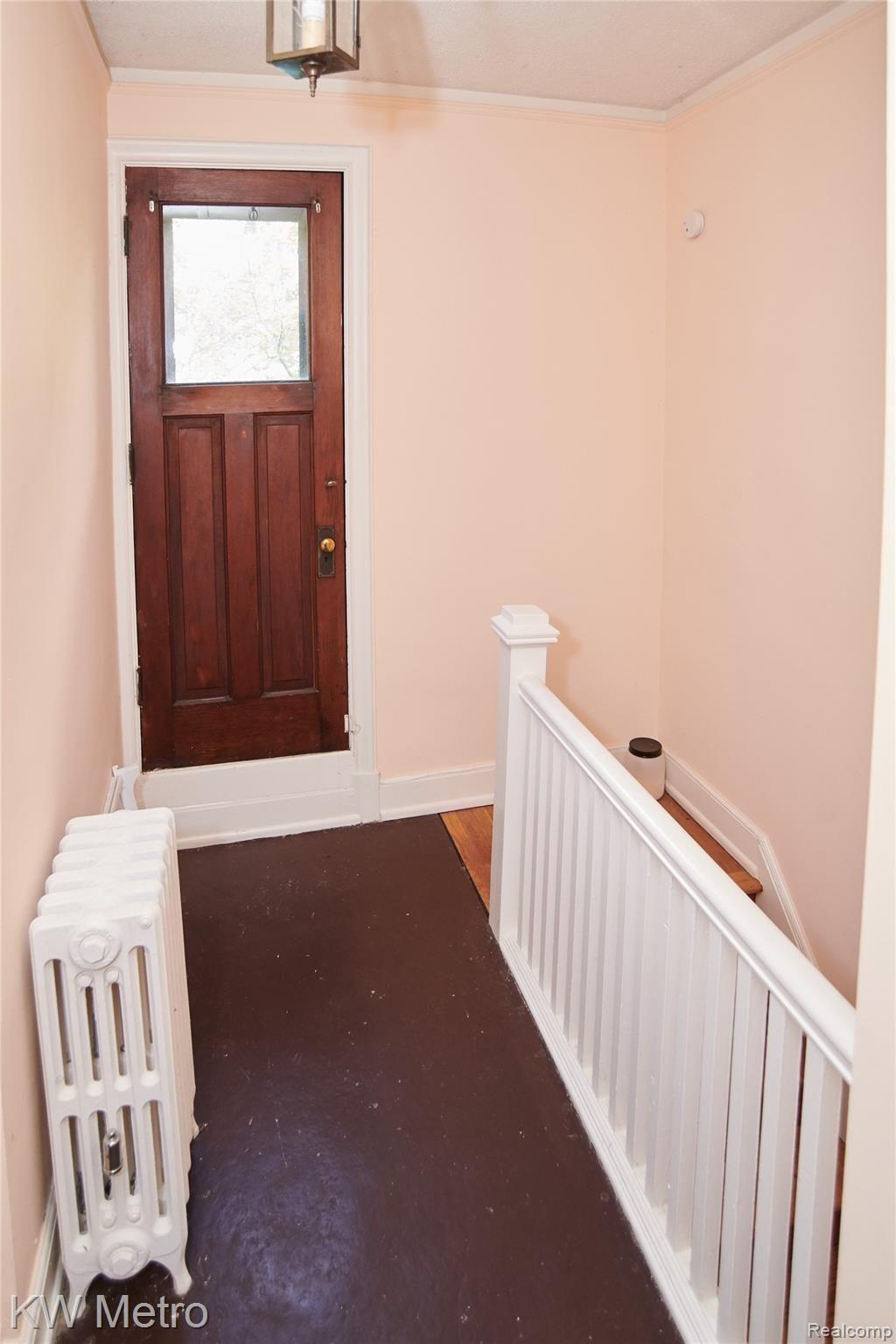 19320 Afton Road Highland Park, MI 48203 - Photo 51 of 59 19320 Afton -- Rear Landing.jpg