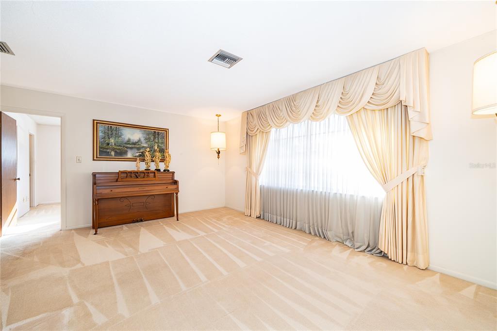 4529 Flagg Street Orlando, FL 32812 - Photo 7 of 27