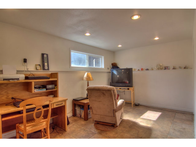 3890 Bucknall Road Campbell, CA 95008 - Photo 17 of 23 Gallery Image 17