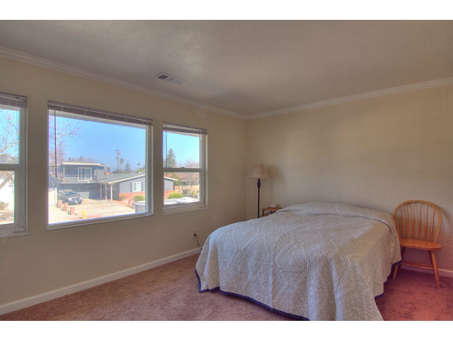 3890 Bucknall Road Campbell, CA 95008 - Photo 9 of 23 Gallery Image 9