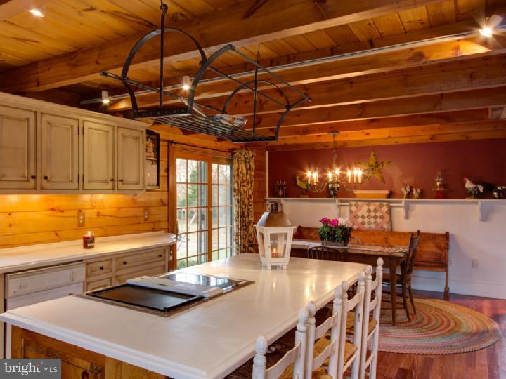 816 Rosemont Ringoes Road Stockton, NJ 08559 - Photo 6 of 25 Kitchen
