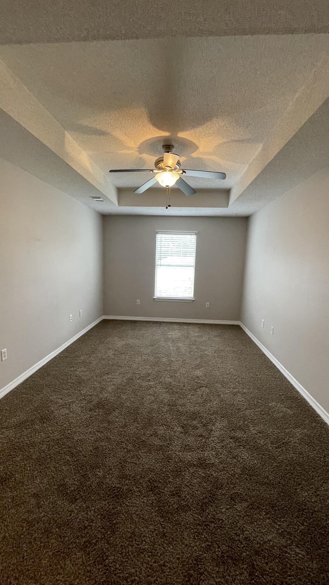 1810 Hurlburt Road, Unit 4 Fort Walton Beach, FL 32547 - Photo 6 of 12 1115B29A-1EBD-4233-AD96-8781885C9BDA
