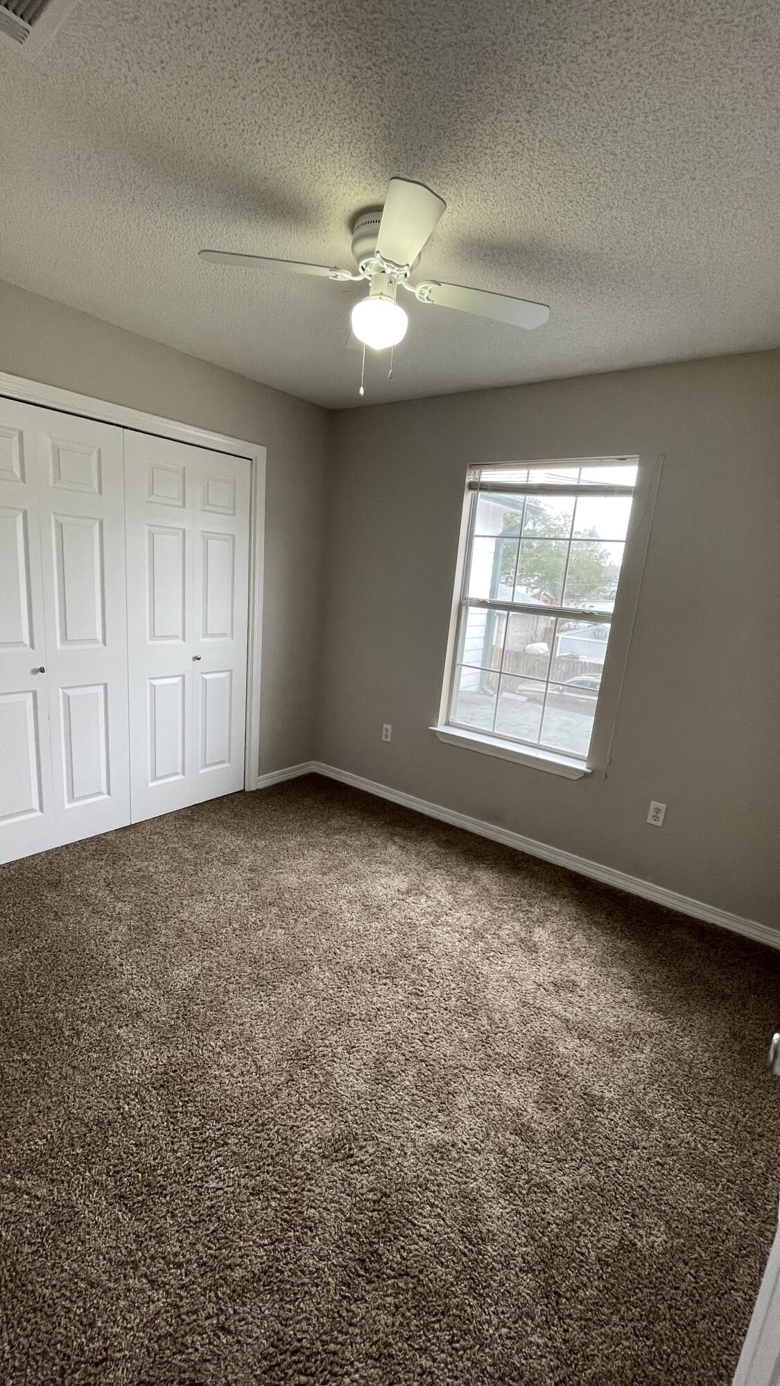 1810 Hurlburt Road, Unit 4 Fort Walton Beach, FL 32547 - Photo 10 of 12 D81C520F-FCEE-47BD-B069-F8709E7FFED8