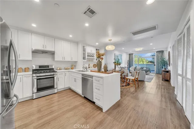 $798,000 | 56 East Duarte Road, Unit 318, Arcadia, CA 91006