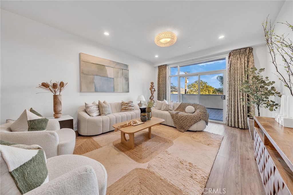 56 East Duarte Road, Unit 318 Arcadia, CA 91006 - Photo 32 of 51