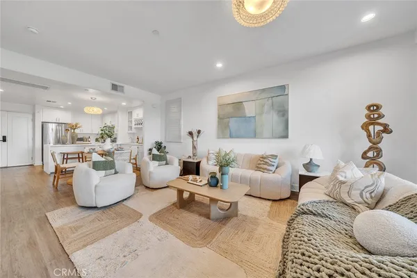 $798,000 | 56 East Duarte Road, Unit 318, Arcadia, CA 91006