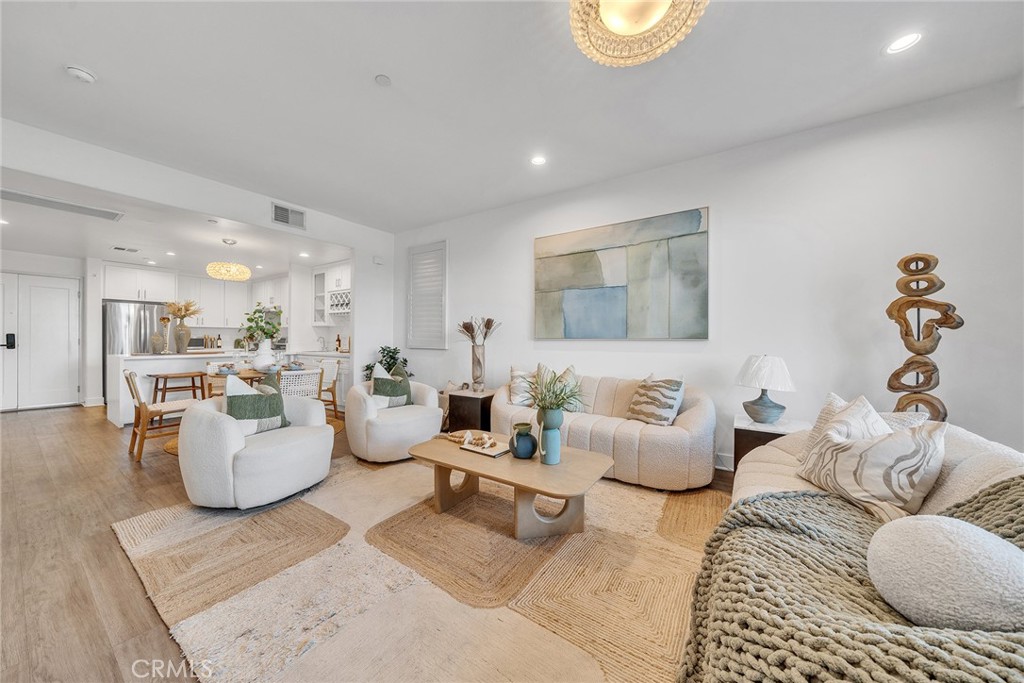 56 East Duarte Road, Unit 318 Arcadia, CA 91006 - Photo 34 of 51