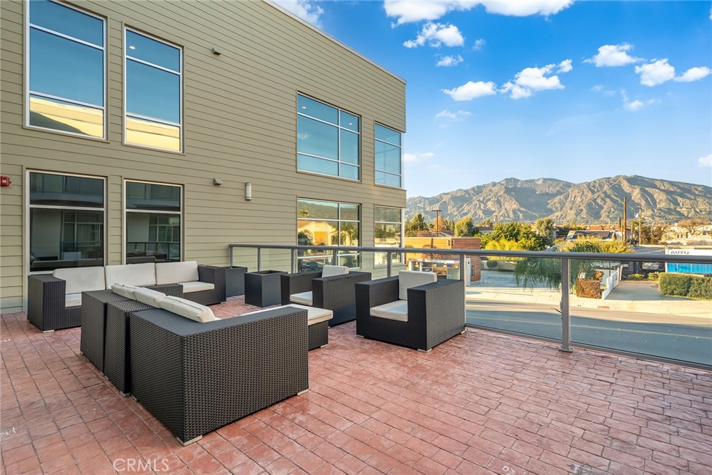 56 East Duarte Road, Unit 318 Arcadia, CA 91006 - Photo 7 of 51