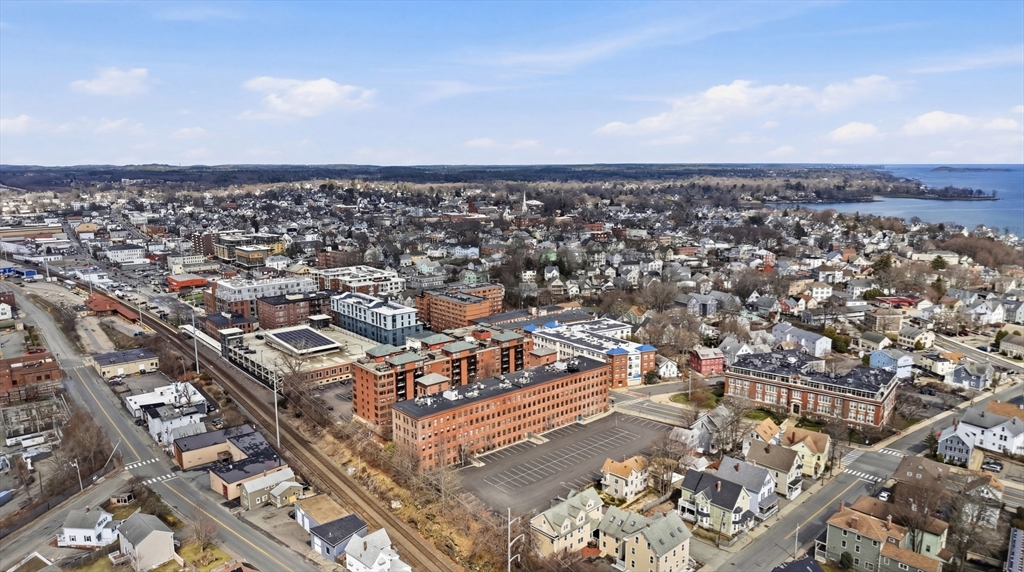 50 Rantoul Street, Unit 204 Beverly, MA 01915 - Photo 34 of 39