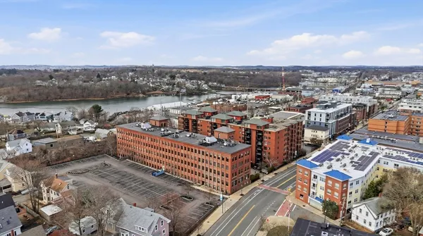 $449,900 | 50 Rantoul Street, Unit 204, Beverly, MA 01915