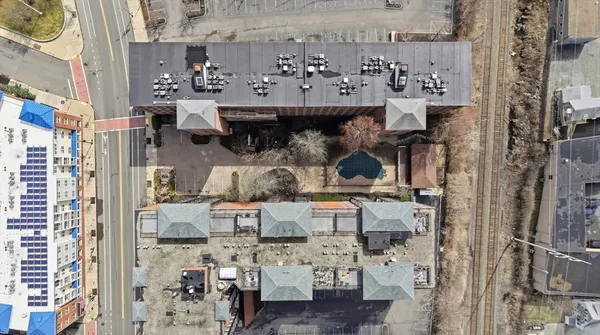 $449,900 | 50 Rantoul Street, Unit 204, Beverly, MA 01915