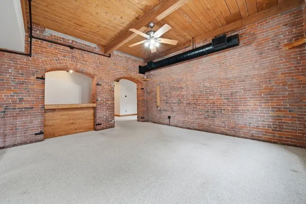 $449,900 | 50 Rantoul Street, Unit 204, Beverly, MA 01915