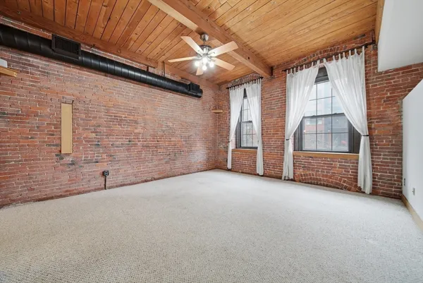 $449,900 | 50 Rantoul Street, Unit 204, Beverly, MA 01915