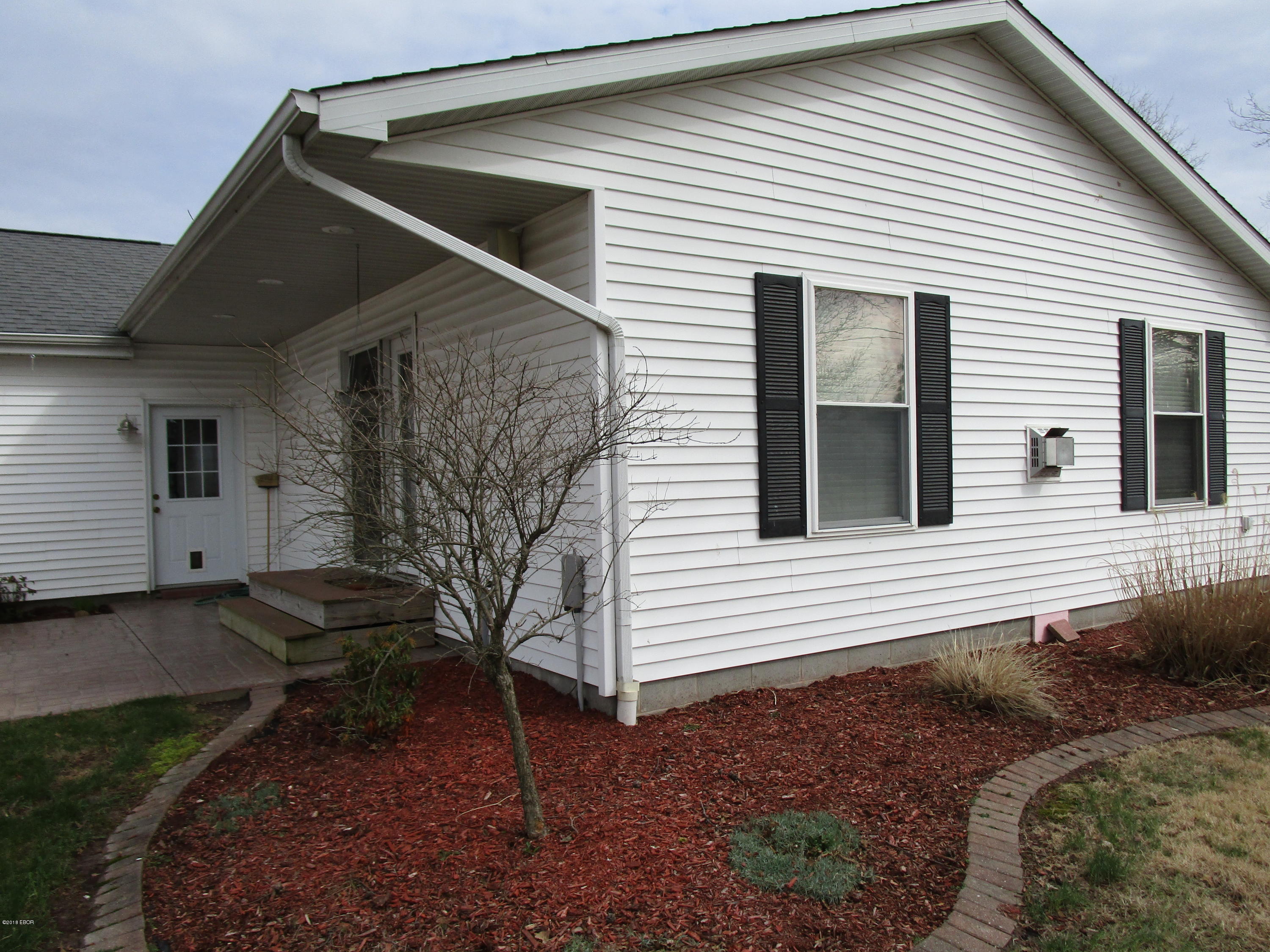 1601 North Olive Road Flora, IL 62839 - Photo 14 of 50 Gallery Image 14