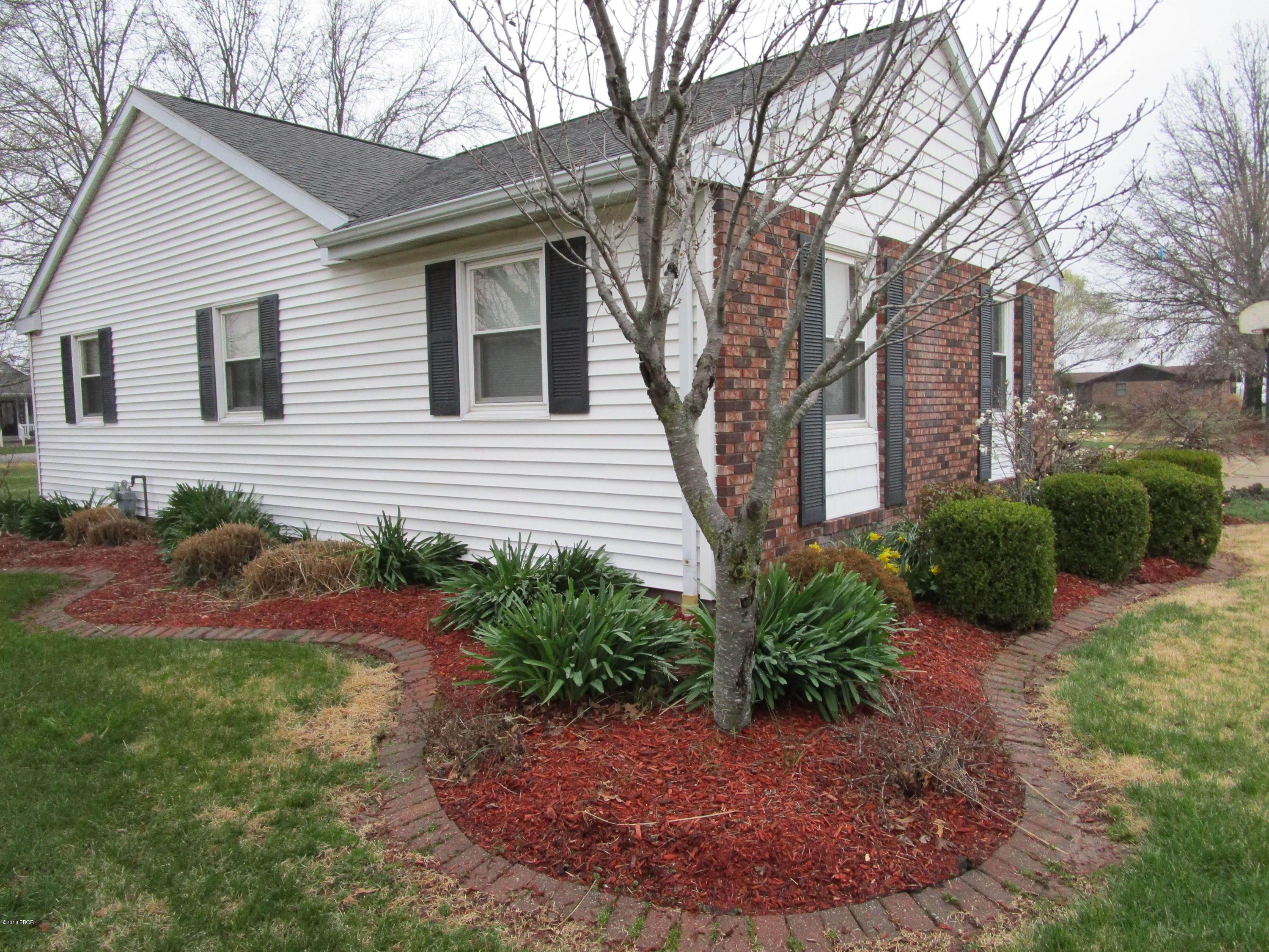1601 North Olive Road Flora, IL 62839 - Photo 36 of 50 Gallery Image 36
