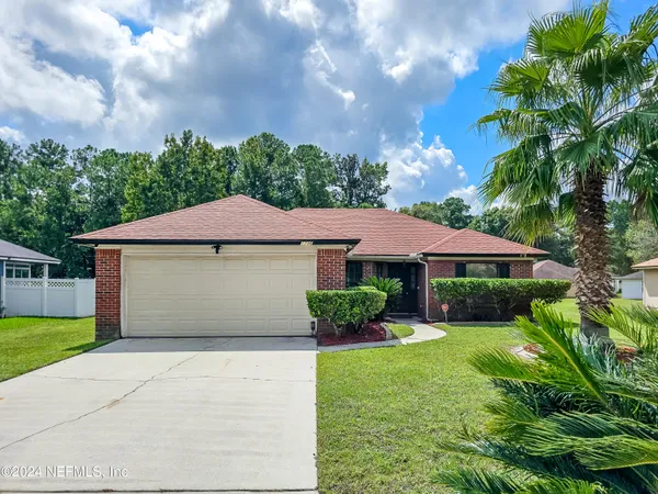 $2,250 | 1736 Daytona Lane, Jacksonville, FL 32218
