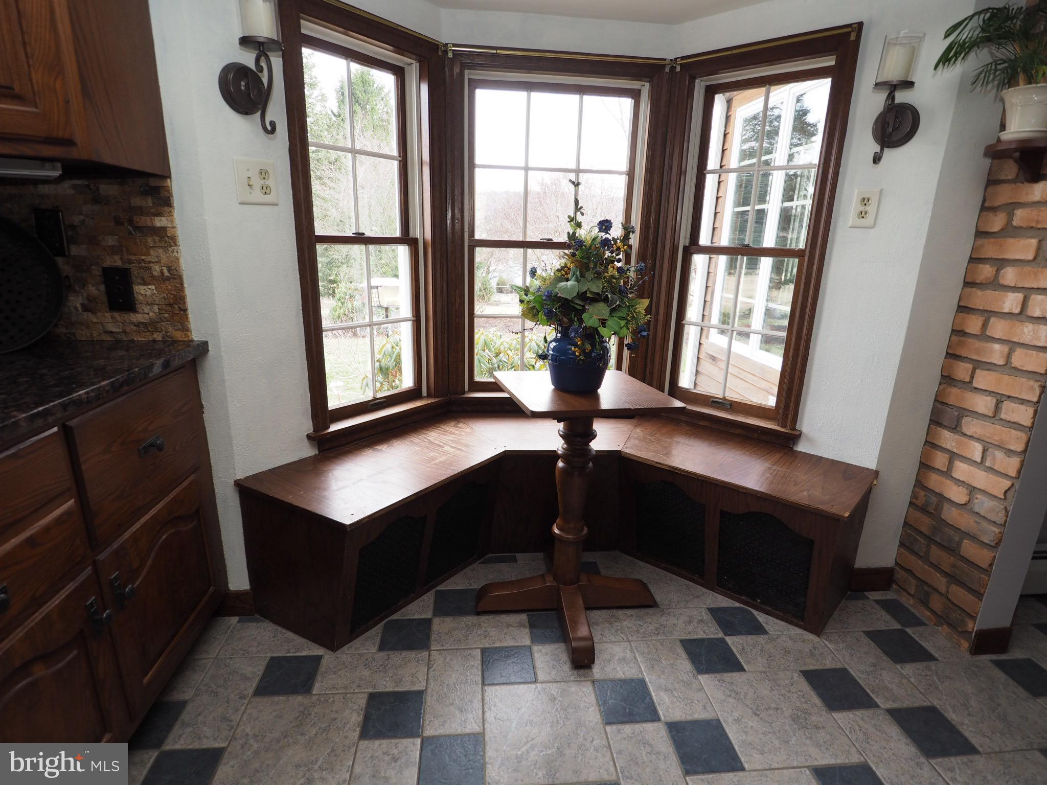 102 St Peters Road Tamaqua, PA 18252 - Photo 8 of 21 Gallery Image 8