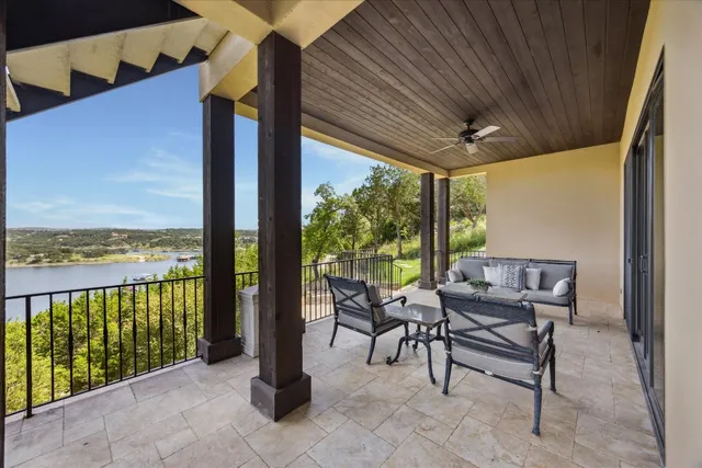 $2,695,000 | 709 Angel Light Drive, Spicewood, TX 78669