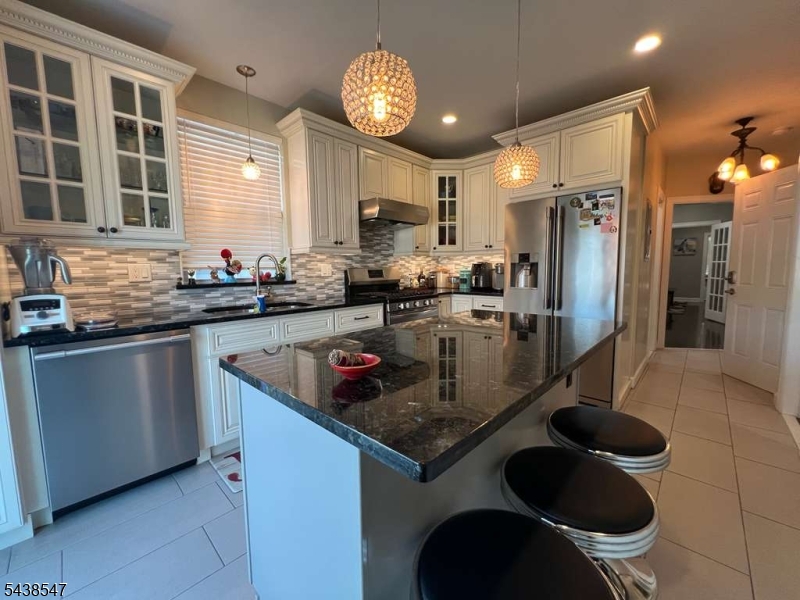 736 Pennington Street Elizabeth, NJ 07202 - Photo 14 of 31