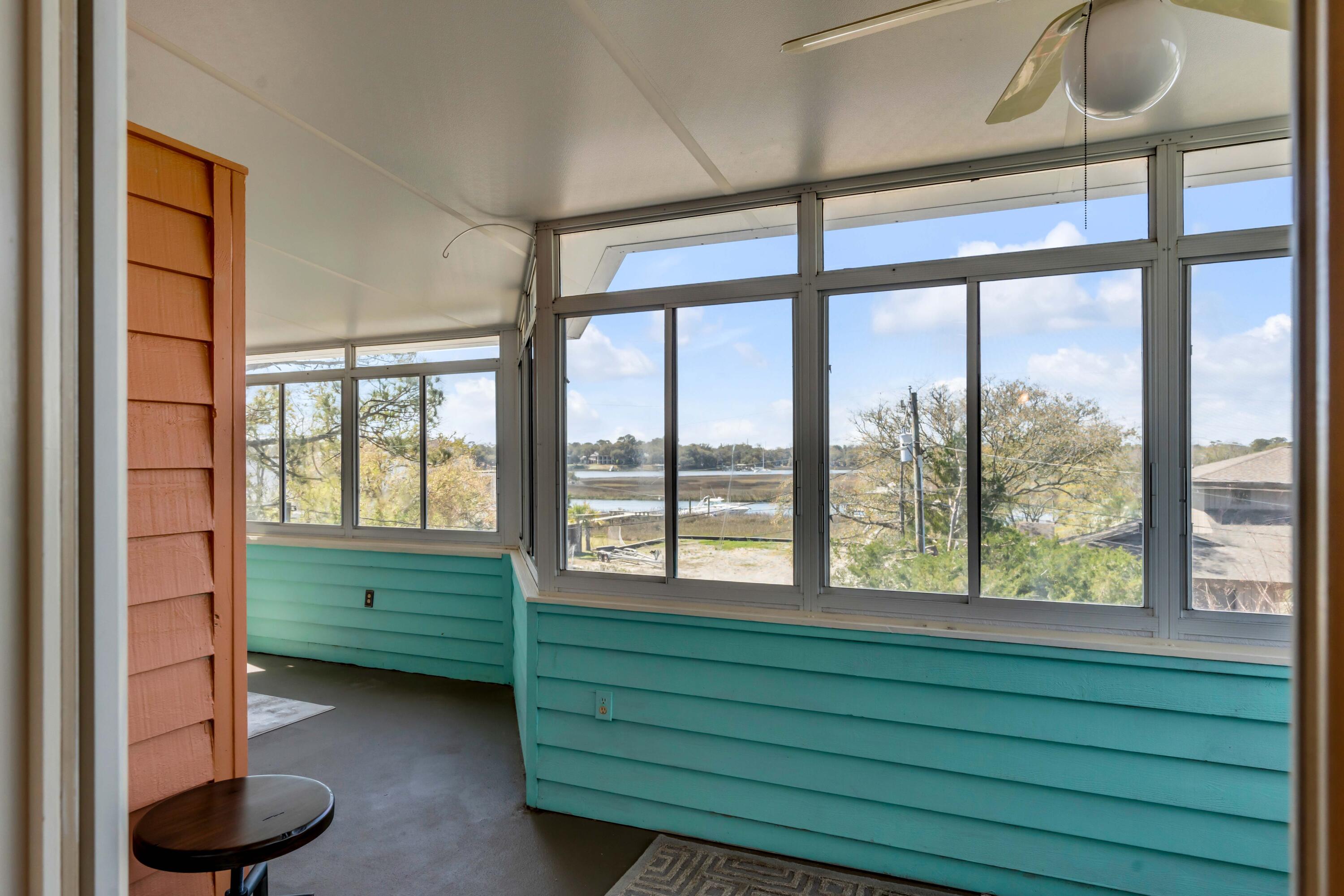 28 Rebellion Road Charleston, SC 29407 - Photo 21 of 33 Screened in Porch