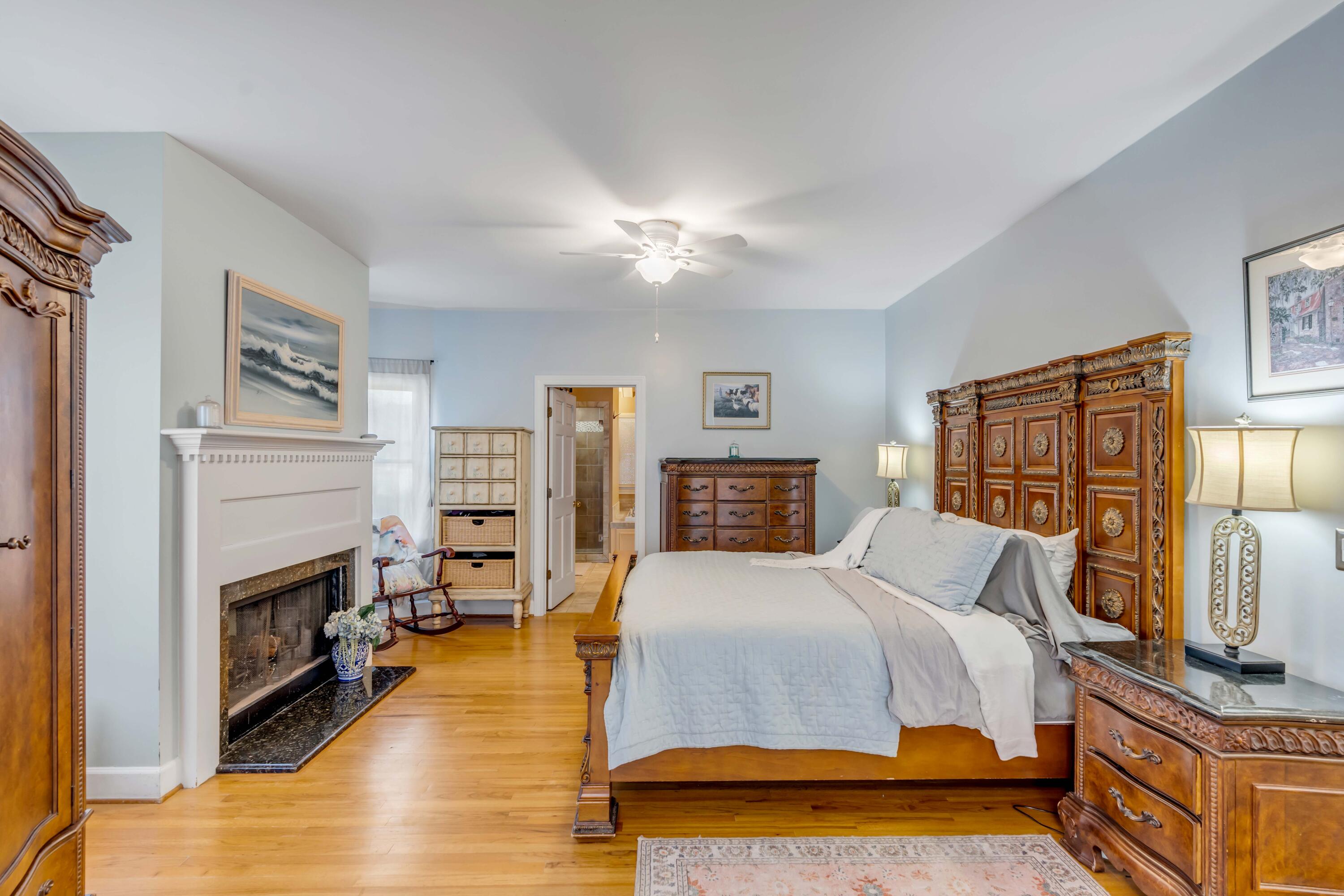 28 Rebellion Road Charleston, SC 29407 - Photo 9 of 33 Primary Bedroom