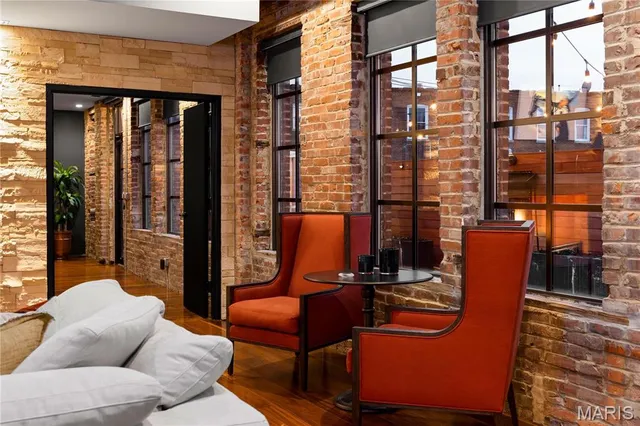 $3,150,000 | 429 North Euclid Avenue, St. Louis, MO 63108