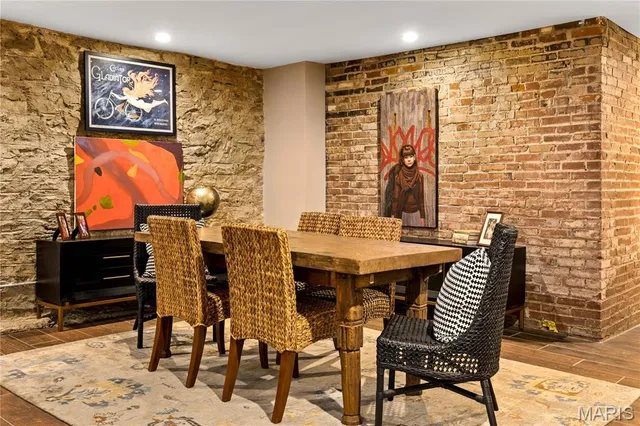 $3,150,000 | 429 North Euclid Avenue, St. Louis, MO 63108