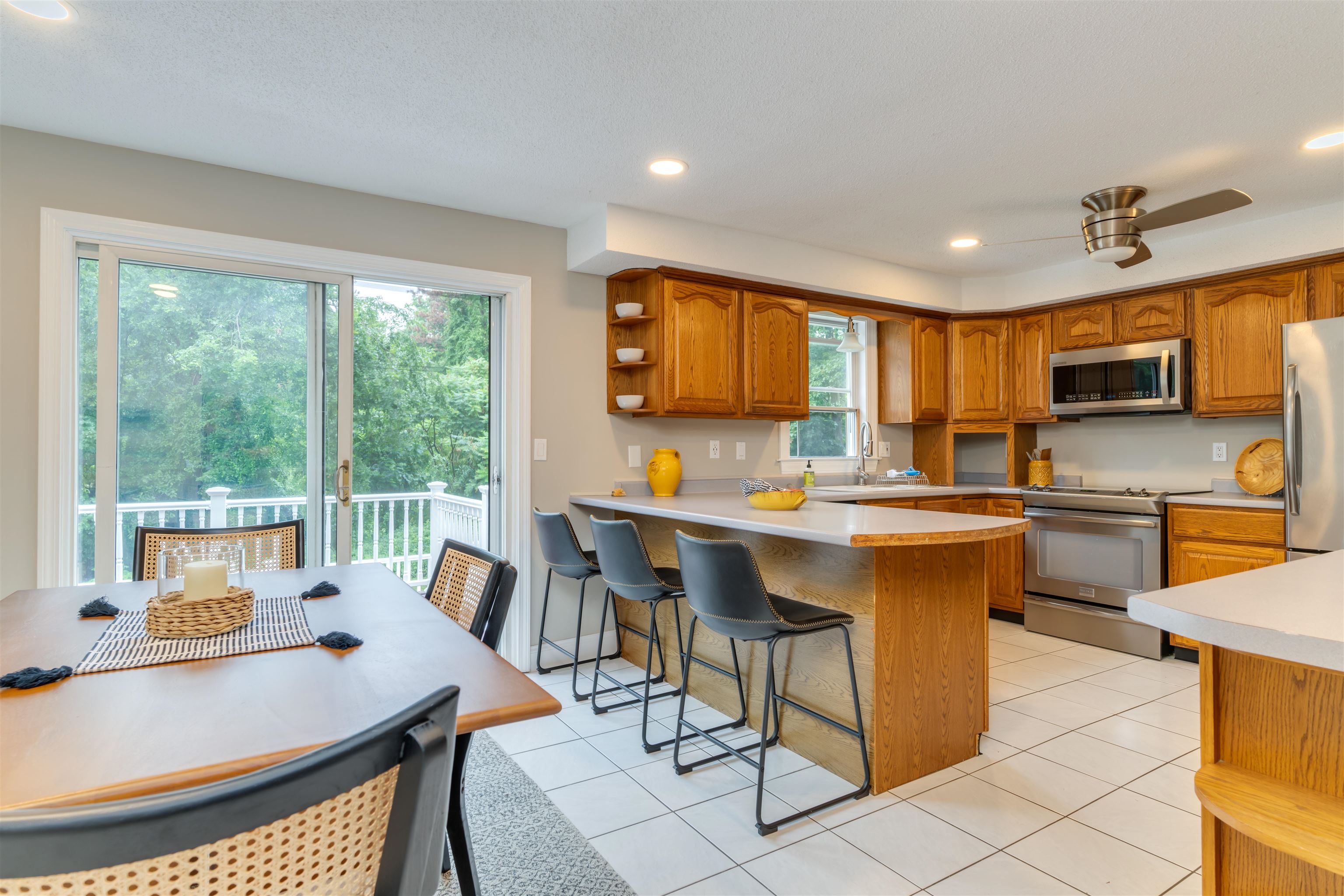 333 Bayside Road Greenland, NH 03840 - Photo 4 of 40 Gallery Image 4