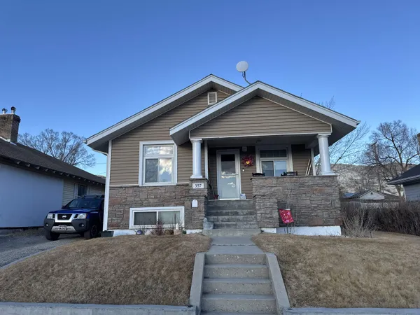 $325,000 | 357 East 2nd North, Green River, WY 82935