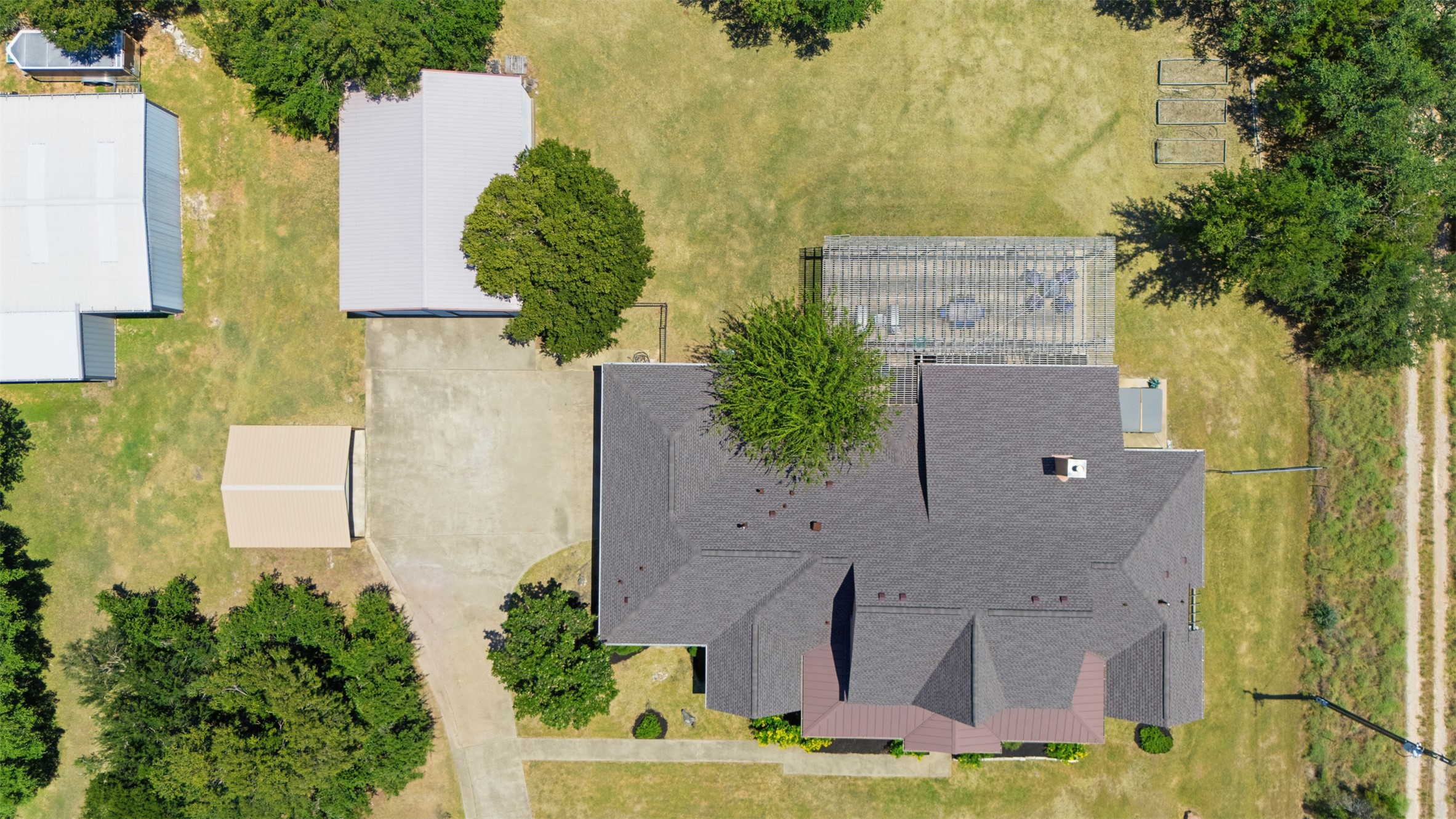438 Patricia Road Georgetown, TX 78628 - Photo 34 of 39 Gallery Image 34