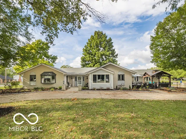 $395,000 | 265 Raintree Drive, Danville, IN 46122