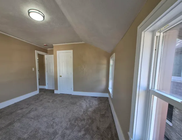 $144,000 | 1918 Auburn Street, Rockford, IL 61103