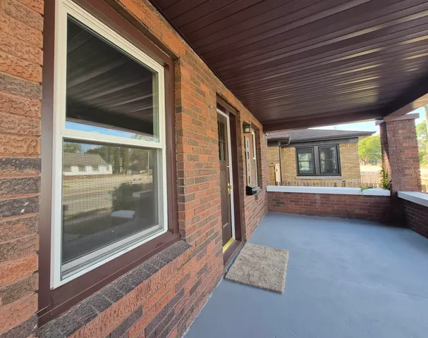 $144,000 | 1918 Auburn Street, Rockford, IL 61103