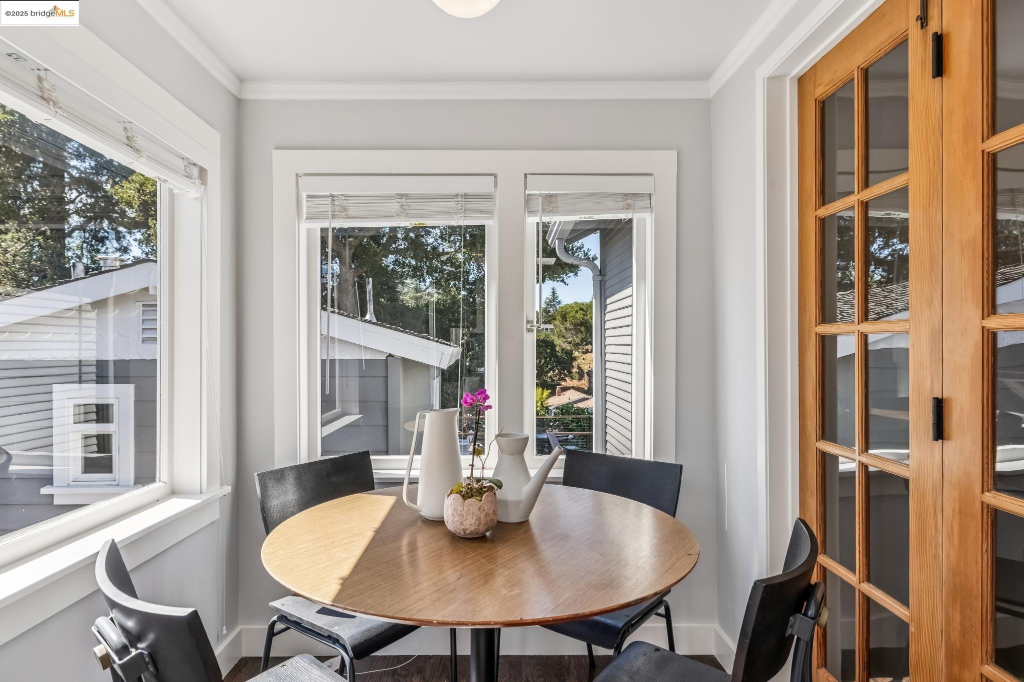 3887 Forest Hill Avenue Oakland, CA 94602 - Photo 15 of 47