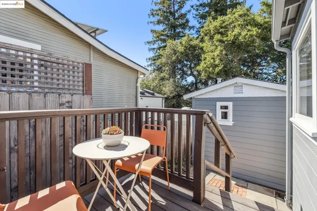 $779,000 | 3887 Forest Hill Avenue, Oakland, CA 94602