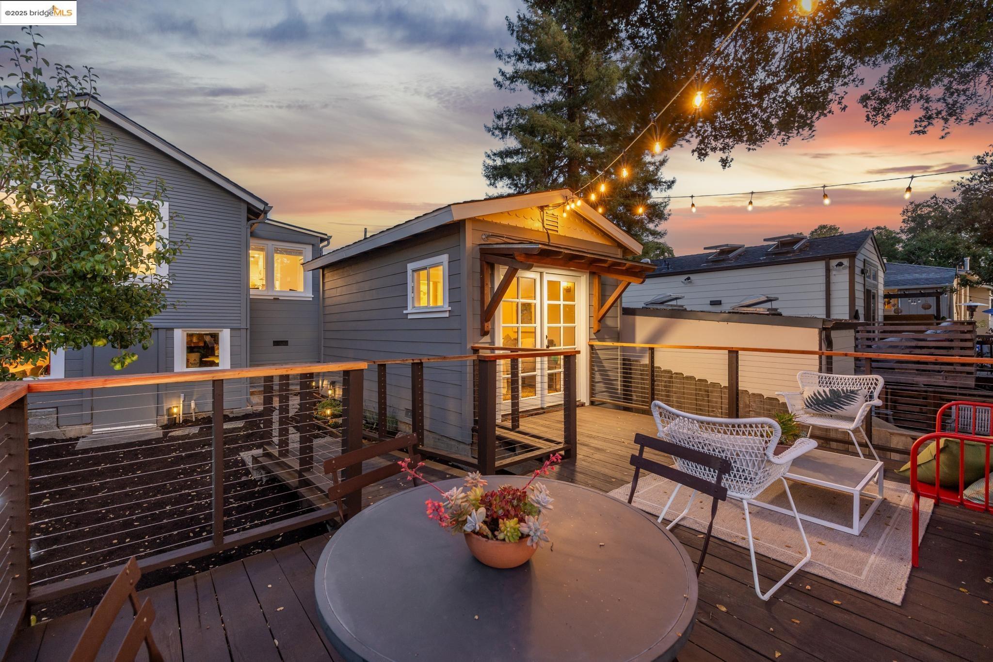 3887 Forest Hill Avenue Oakland, CA 94602 - Photo 31 of 47