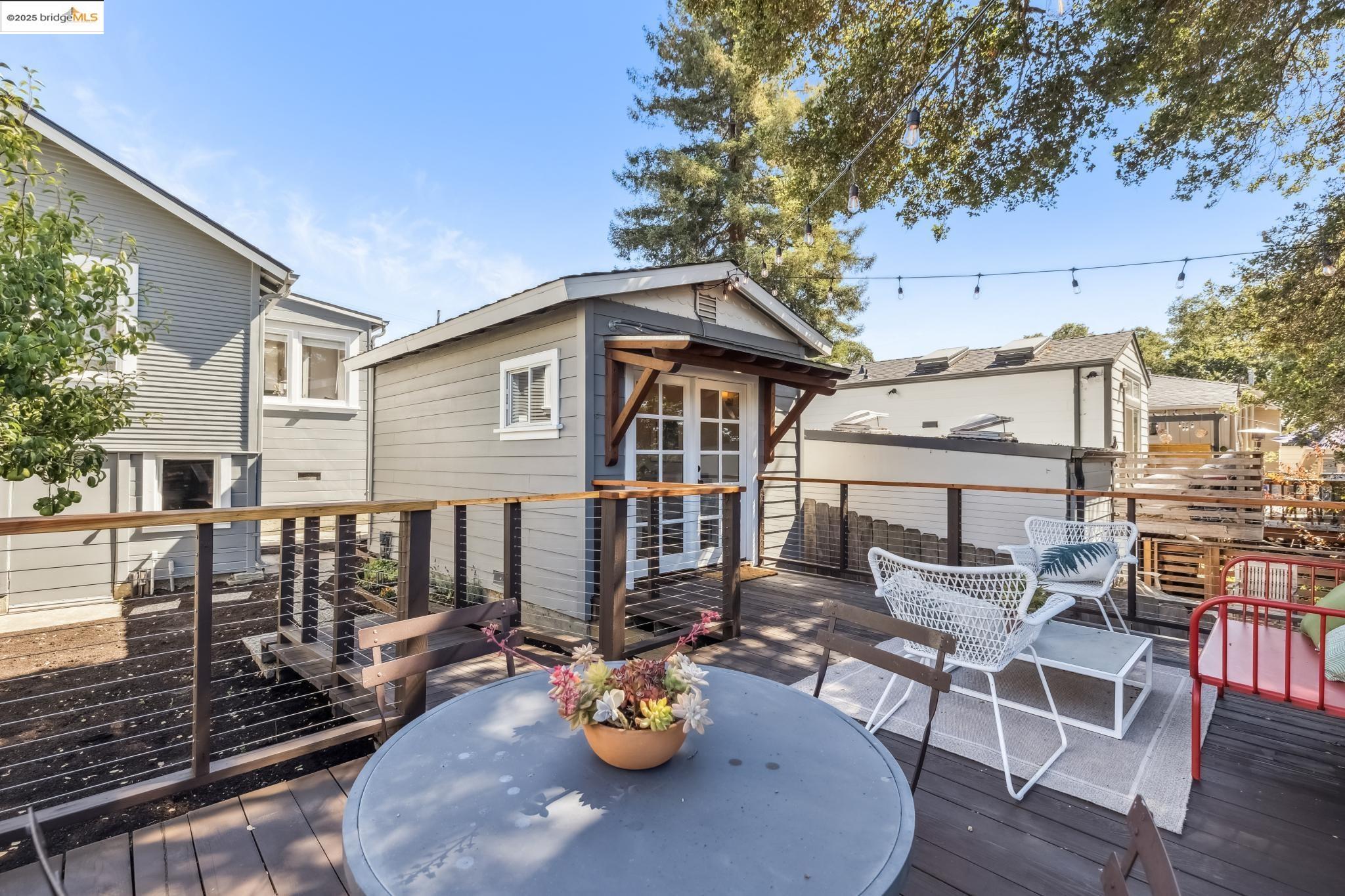 3887 Forest Hill Avenue Oakland, CA 94602 - Photo 36 of 47