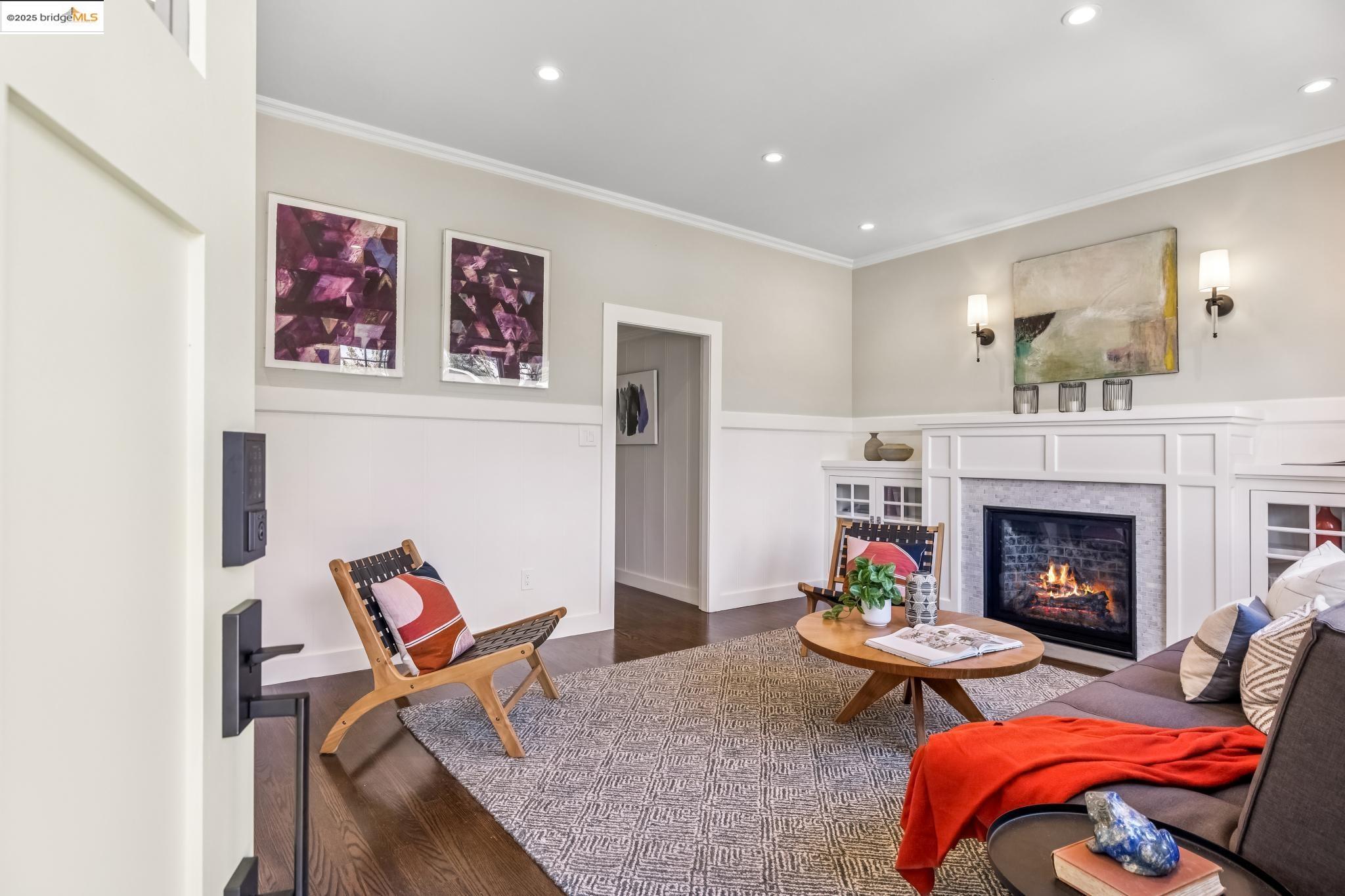 3887 Forest Hill Avenue Oakland, CA 94602 - Photo 5 of 47