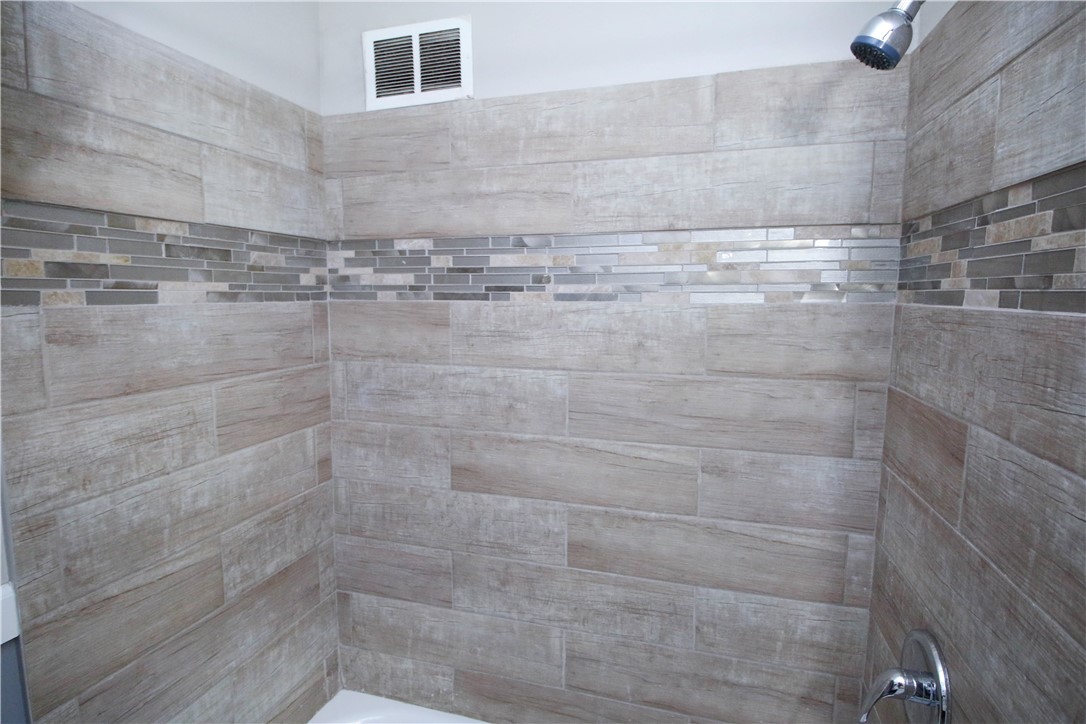 360 Post Avenue Rochester, NY 14619 - Photo 10 of 21