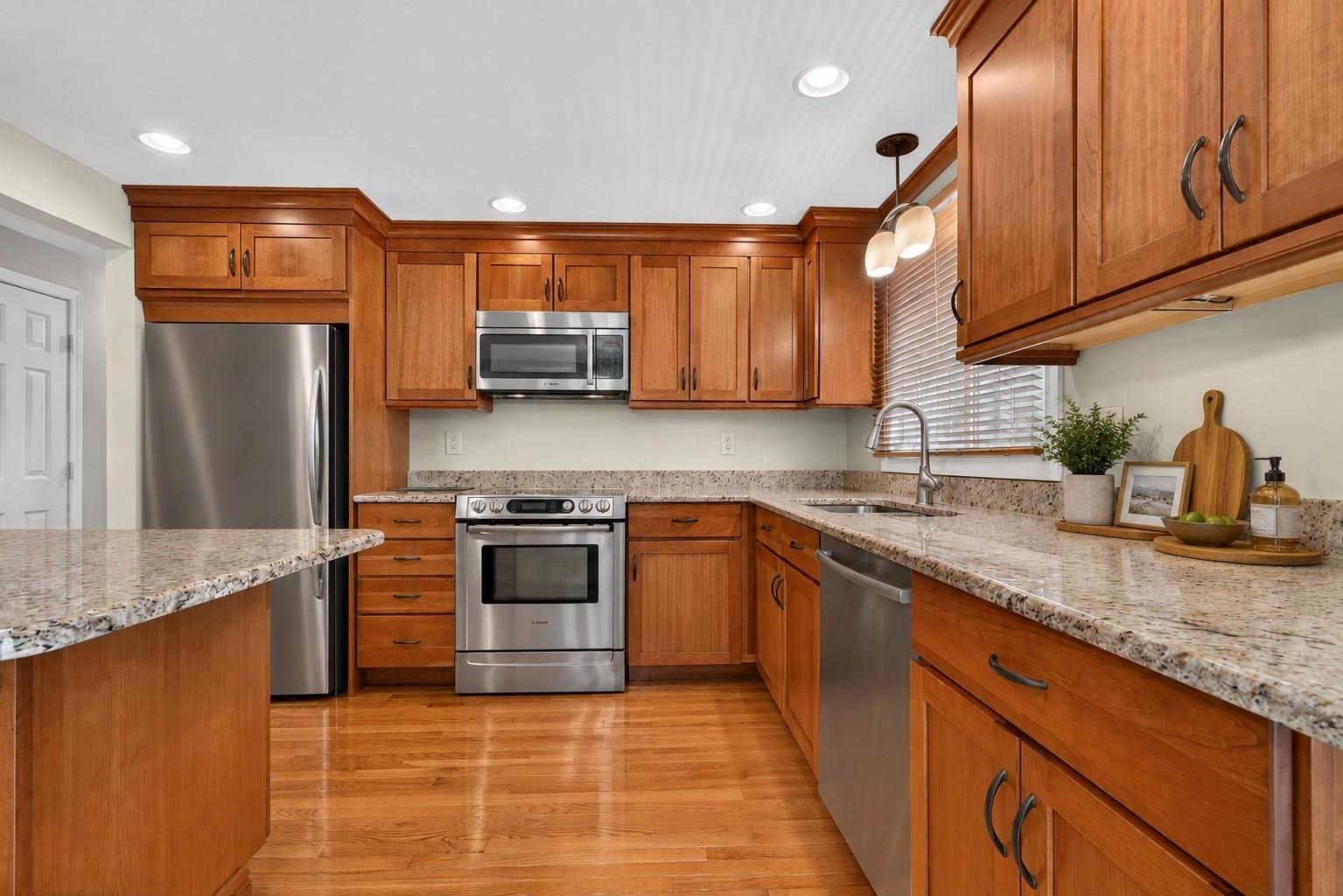 4 Rock Pond Road Windham, NH 03087 - Photo 7 of 24