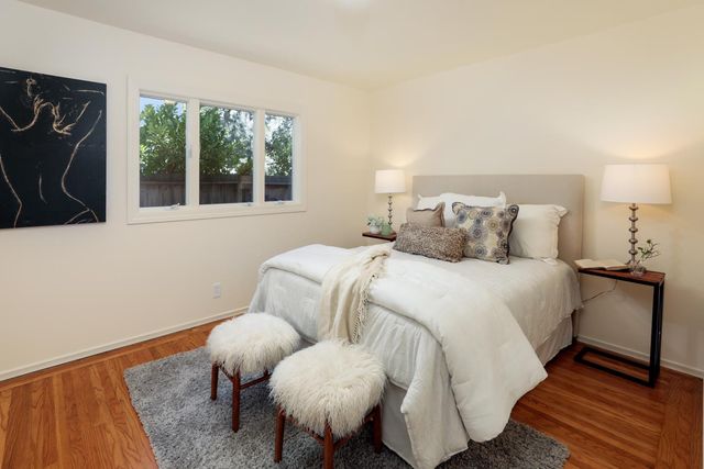 $4,000,000 | 1380 North Lemon Avenue, Menlo Park, CA 94025