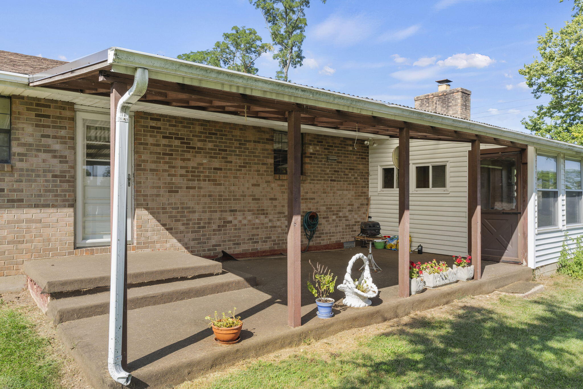 2590 Merrill Road Dayton, OH 45414 - Photo 10 of 25 10-web-or-mls-DSC07494