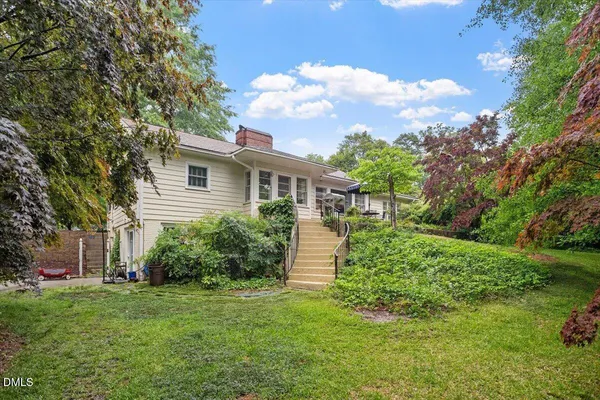 $1,139,000 | 809 Lake Boone Trail, Raleigh, NC 27607